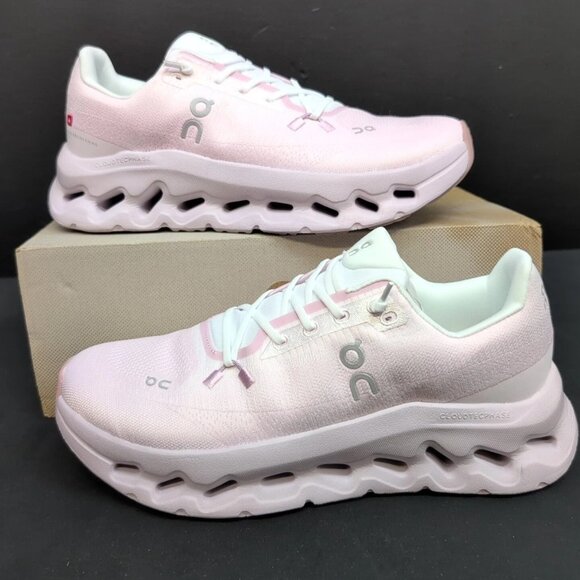 On Running Cloudtilt Ivory Orchid shoes - Picture 4 of 8